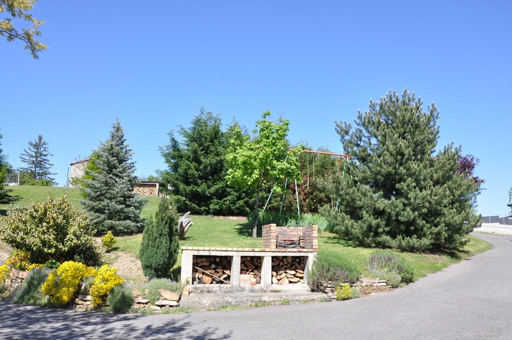 Bed and Breakfast La Bergerie Pollionnay Экстерьер фото